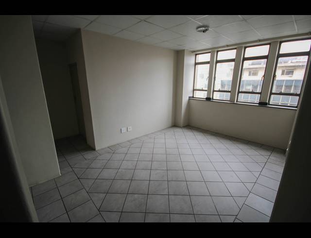 2 BEDROOM APARTMENT FOR SALE IN DURBAN CENTRAL